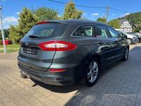 Gebraucht Ford Mondeo Titanium 150 PS (110 kW) 2016 Grau Limousine