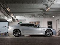 Second-hand Aston Martin Rapide 476 CP (350 kW) 2011 Argintiu Berlinǎ