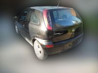 Używany Opel Corsa 75 KM (55 kW) 2002 Czarny Hatchback