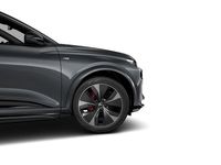 Gebraucht Audi Q6 e-tron Performance 225 kW (306 PS) 2025 Daytonagrau perleffekt SUV