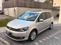 Gebraucht VW Touran 140 PS (102 kW) 2011 Silber Van / Kleinbus