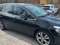 Gebraucht BMW 218 150 PS (110 kW) 2016 Schwarz Kombi