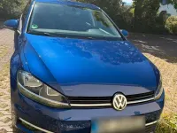 Gebraucht VW Golf VII 110 PS (80 kW) 2018 Blau Limousine