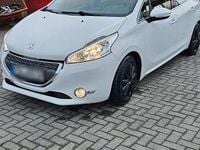 Gebraucht Peugeot 208 120 PS (88 kW) 2013 Weiß Kleinwagen