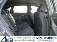 Gebraucht Hyundai i30 Advantage 140 PS (102 kW) 2025 Grau Limousine