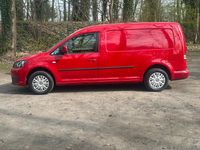 Gebraucht VW Caddy Maxi 105 PS (77 kW) 2015 Rot Van / Kleinbus
