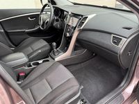 Gebraucht Hyundai i30 99 PS (72 kW) 2013 Braun Limousine