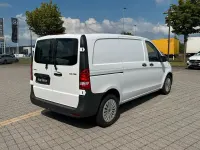 Gebraucht Mercedes Vito 136 PS (100 kW) 2024 Arktikweiß Van