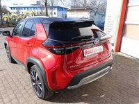 Gebraucht Toyota Yaris Cross 116 PS (85 kW) 2022 Rot SUV