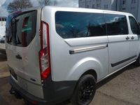 Gebraucht Ford Transit Trend 155 PS (114 kW) 2016 Silber Kombi