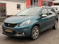 Gebraucht Peugeot 2008 Style 102 PS (75 kW) 2019 Grün SUV
