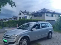 Gebraucht Opel Astra 115 PS (84 kW) 2009 Grau Kombi