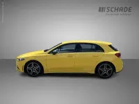 Gebraucht Mercedes A200 AMG line 163 PS (119 kW) 2023 Unilack sonnengelb Limousine