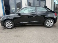 Używany Audi A1 Attraction 105 KM (77 kW) 2012 Czarny Hatchback