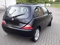 Gebraucht Lancia Ypsilon 60 PS (44 kW) 2001 Schwarz Kleinwagen