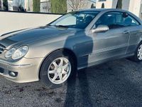 Gebraucht Mercedes CLK280 231 PS (169 kW) 2007 Cubanitsilber  metallic Coupé