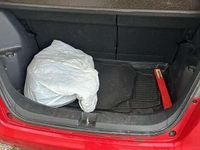 Gebraucht Honda Jazz Trend 90 PS (66 kW) 2011 Rot Kleinwagen