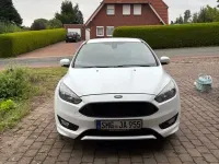 Gebraucht Ford Focus ST-Line 125 PS (91 kW) 2018 Weiß Limousine