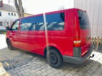 Second-hand VW Transporter 87 CP (63 kW) 2008 Roșu Van