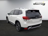 Gebraucht Subaru Forester Platinum 150 PS (110 kW) 2022 Crystal white pearl SUV