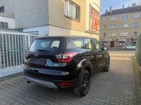 Gebraucht Ford Kuga Trend 120 PS (88 kW) 2018 Schwarz SUV