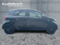 Gebraucht Smart ForFour Passion 90 PS (66 kW) 2018 Schwarz Kleinwagen
