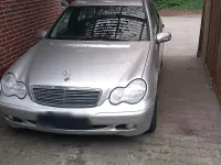 Gebraucht Mercedes 200 115 PS (84 kW) 2003 Silber Limousine