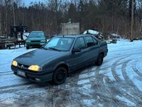 Second-hand Renault R9 75 CP (55 kW) 1993 Gri Berlinǎ