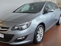 Gebraucht Opel Astra Active 131 PS (96 kW) 2013 Silber Limousine