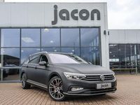 Gebraucht VW Passat Elegance 239 PS (175 kW) 2020 Blau Kombi