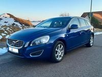 Gebraucht Volvo V60 Ocean Race 179 PS (131 kW) 2012 Blau Kombi