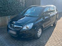 Gebraucht Opel Zafira 140 PS (102 kW) 2012 Schwarz Van / Kleinbus