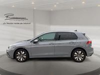 Gebraucht VW Golf VIII Move 110 PS (80 kW) 2024 Grau (mondsteingrau) Limousine