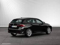 Neu BMW 116 122 PS (89 kW) 2026 Schwarz Kleinwagen