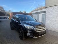 Gebraucht Ford Kuga Trend 120 PS (88 kW) 2018 Schwarz SUV