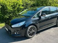 Gebraucht Ford S-MAX Trend 179 PS (131 kW) 2015 Schwarz Van / Kleinbus