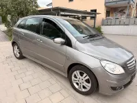 Gebraucht Mercedes B170 115 PS (84 kW) 2008 Silber Van / Kleinbus