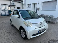 Gebraucht Toyota iQ 68 PS (50 kW) 2010 Weiß Kleinwagen