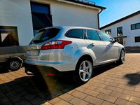 Gebraucht Ford Focus 125 PS (91 kW) 2012 Silber Kombi