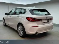 Gebraucht BMW 118 Advantage 136 PS (100 kW) 2023 Weiß Kleinwagen