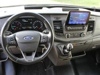 Gebraucht Ford Transit Trend 170 PS (125 kW) 2021 Silber (metallic) Van