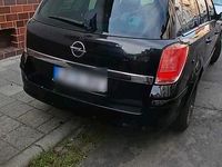 Gebraucht Opel Astra 104 PS (76 kW) 2005 Schwarz Limousine