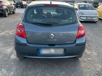 gebraucht Renault Clio III 65 PS 1,2L Anfängerauto