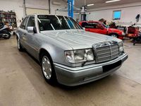 Gebraucht Mercedes E500 320 PS (235 kW) 1991 Silber Limousine