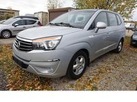Gebraucht Ssangyong (KGM) Rodius 178 PS (130 kW) 2017 Silber Van / Kleinbus
