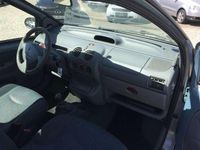 Gebraucht Renault Twingo 58 PS (42 kW) 2002 Hellblau Kleinwagen