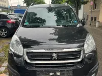 Gebraucht Peugeot TePee 120 PS (88 kW) 2015 Schwarz Kombi