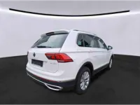 Gebraucht VW Tiguan Elegance 245 PS (180 kW) 2022 Weiß SUV