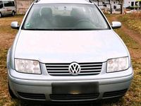 Second-hand VW Bora 115 CP (84 kW) 2003 Albastru Break