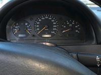 Gebraucht Mercedes ML270 163 PS (119 kW) 2003 Grau SUV